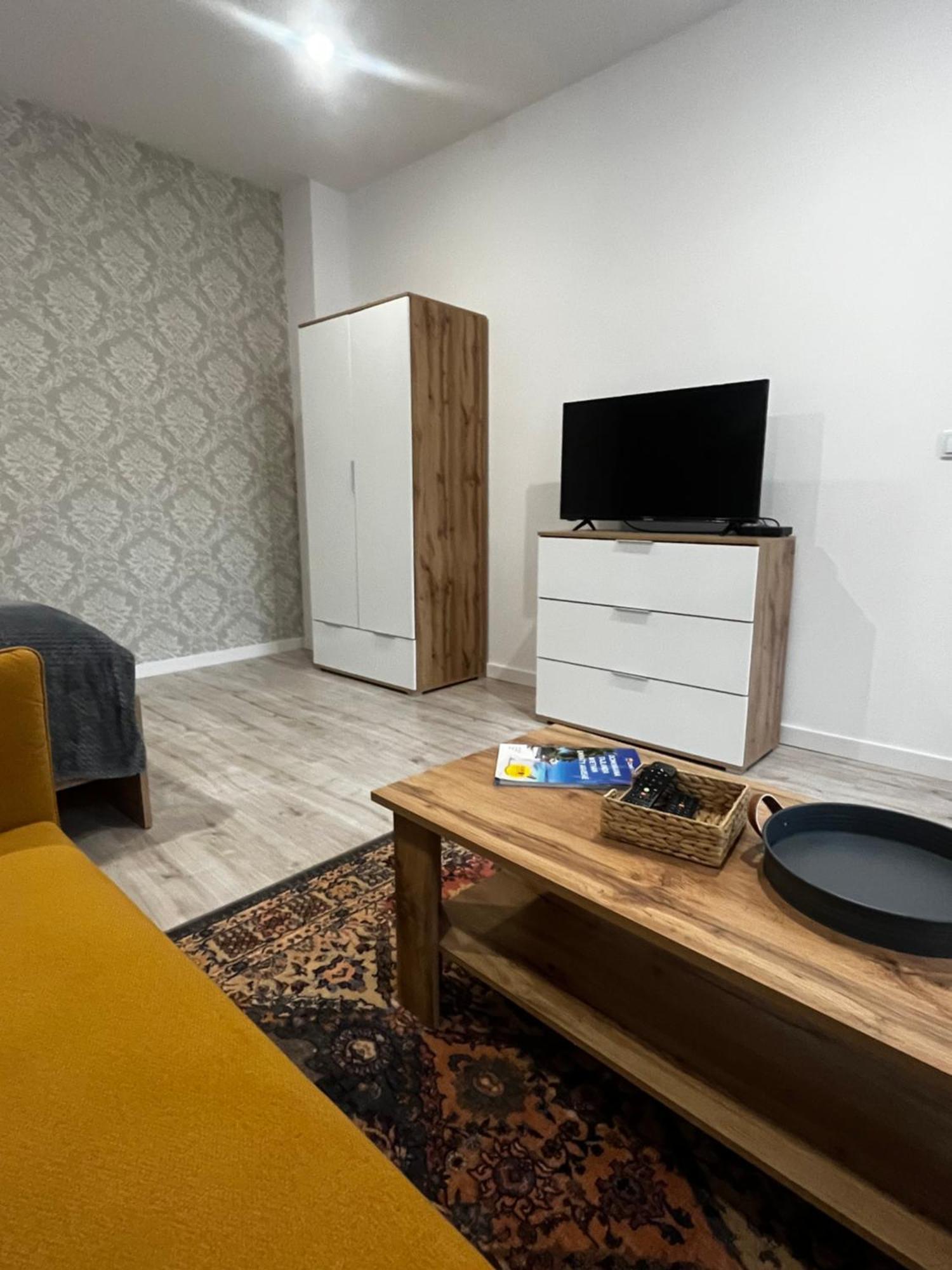 Apartamenty Dbrw Jezyce Posen Exterior foto